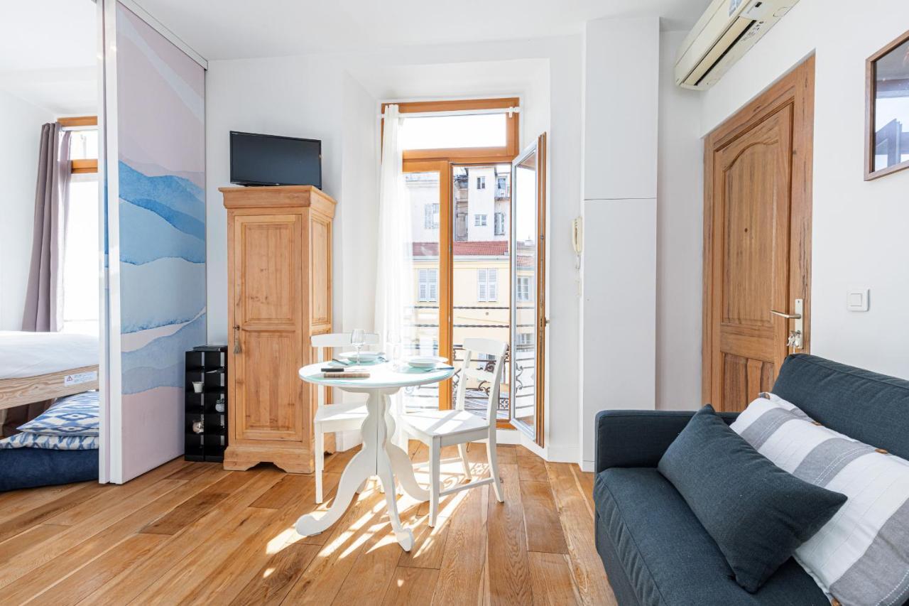 1 Bdr Downtown Near Place Massena Ница Екстериор снимка